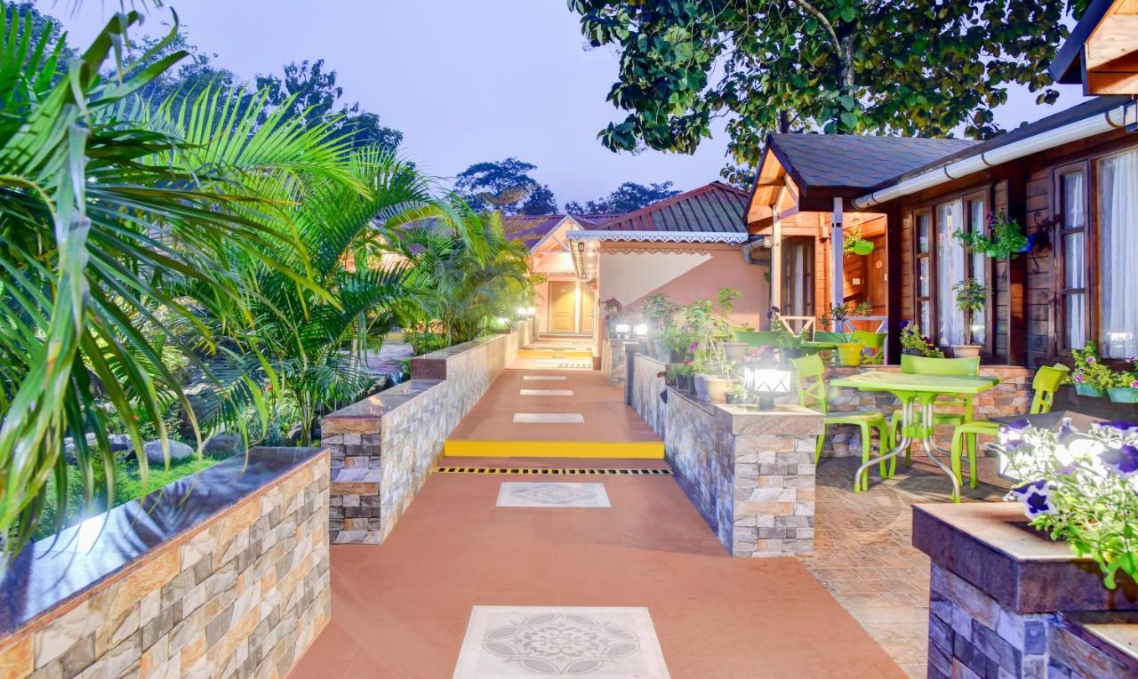 Treebo Premium Blue Mountain Country Club And Resort Siliguri Luaran gambar