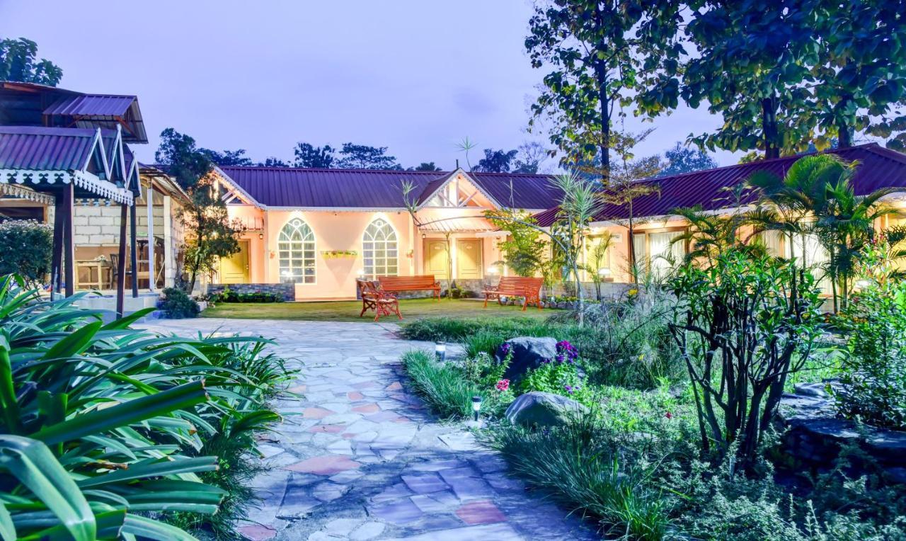 Treebo Premium Blue Mountain Country Club And Resort Siliguri Luaran gambar